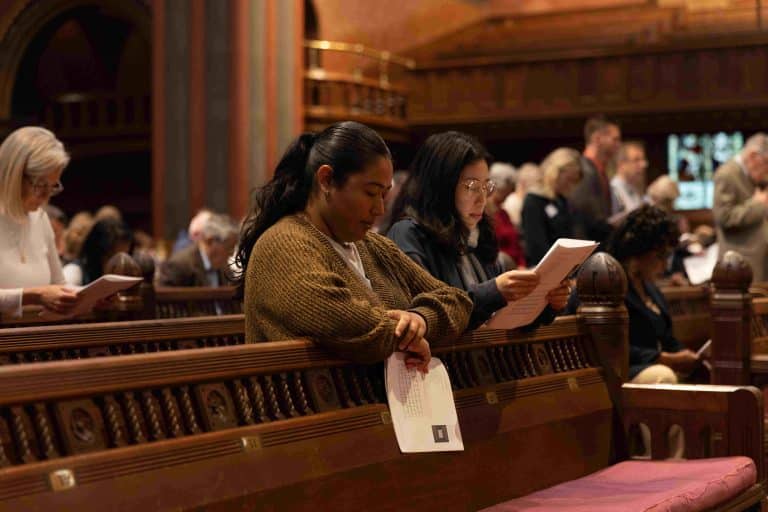 Trinity 0924 277 Two Women On Kneelers In Church During Prayers