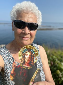 Flat Jesus Went To Lands End